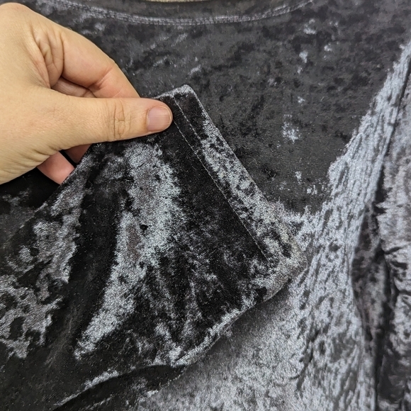Sese Code Velvet Top Sz M - Picture 6 of 11